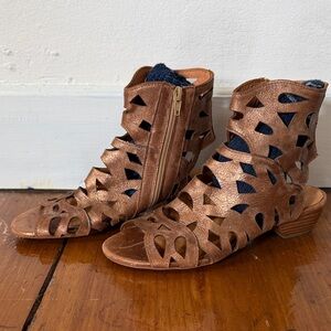 Metallic Bronze Elegant Cutout Sandals